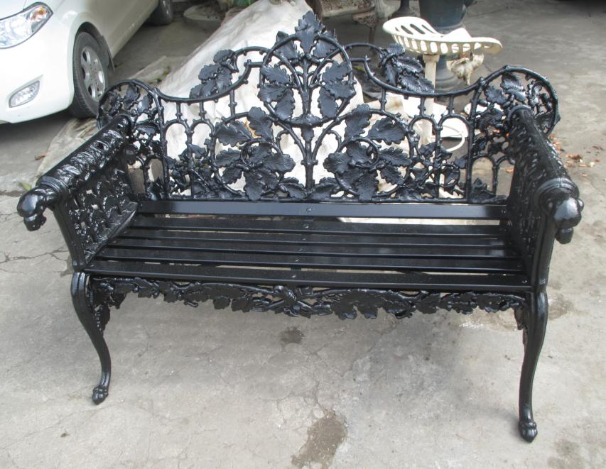 Cast Iron Victorian Style Dog Head Bench