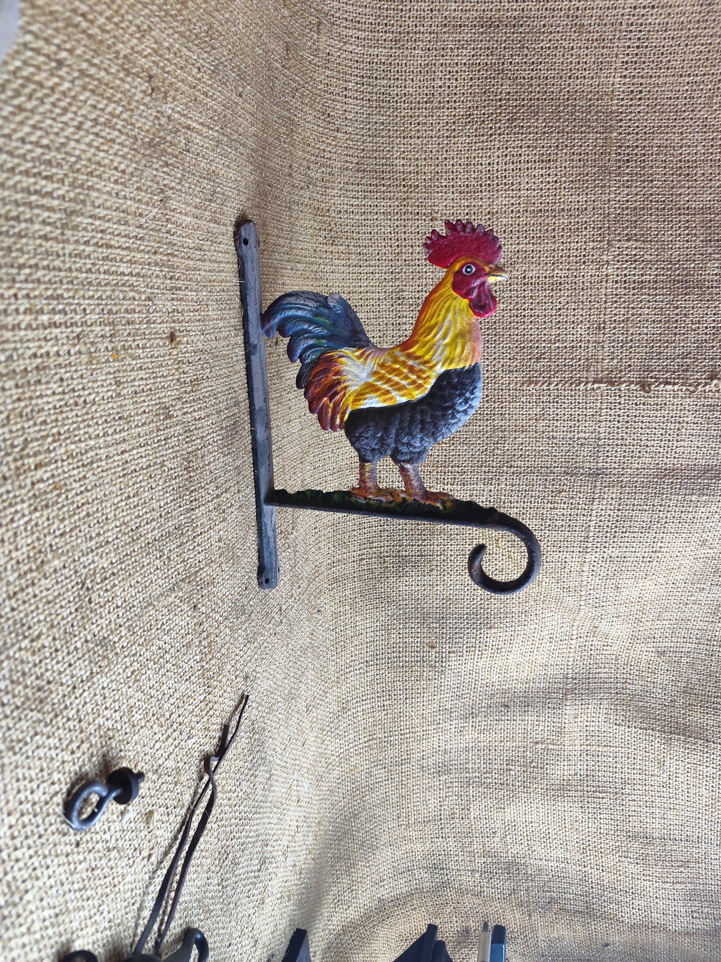 ROOSTER HANGER