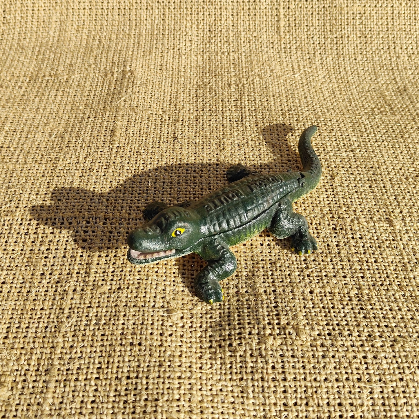 Alligator Statue 20CM