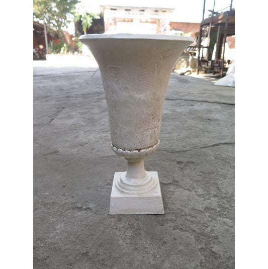 12" Urn