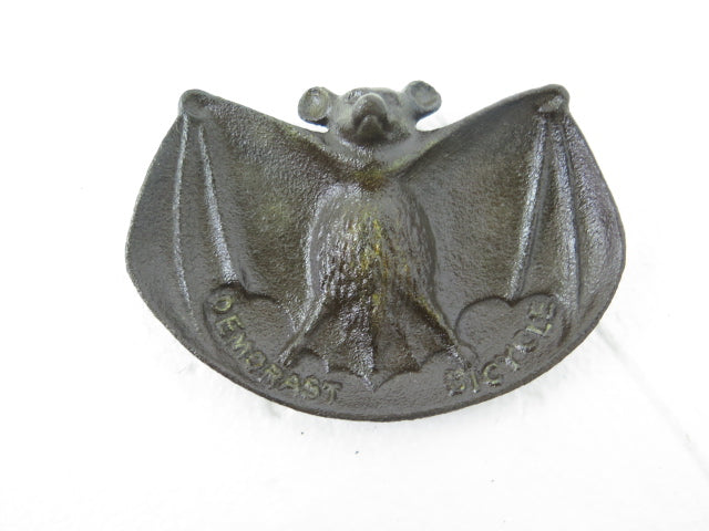 Bat Ashtray