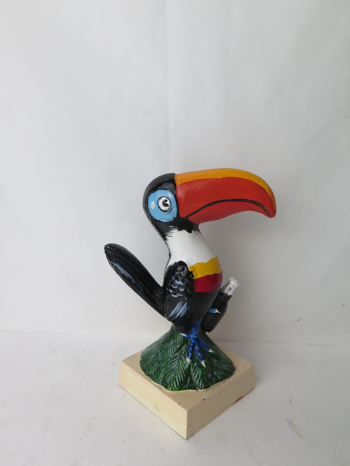 Toucan with Bottle