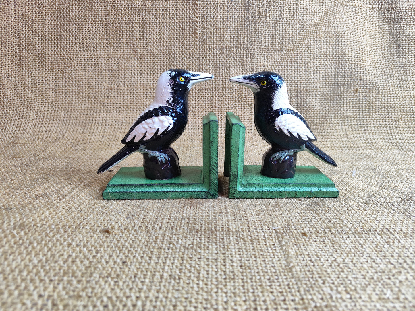 Magpie Bookends