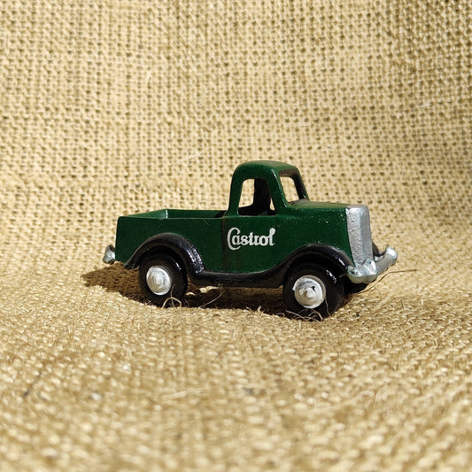 Castrol Ute